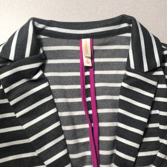 Xhilaration blazer gray white striped small CUTE! - Picture 3 of 5